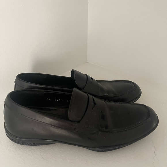 Men’s Prada Black Loafers - Picture 4 of 4